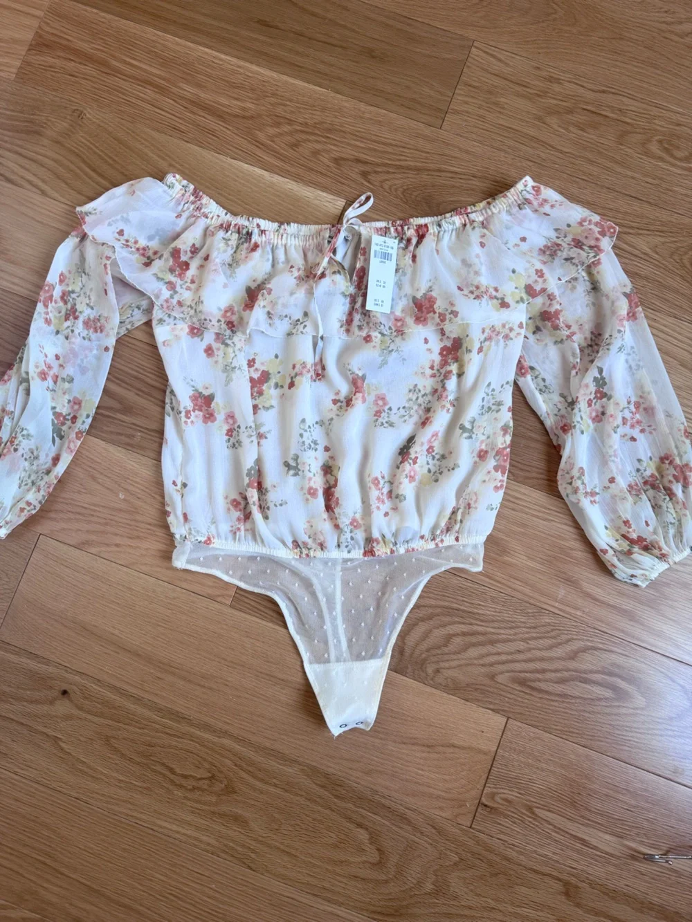 Abercrombie & Fitch Cream Floral Off-Shoulder Bodysuit